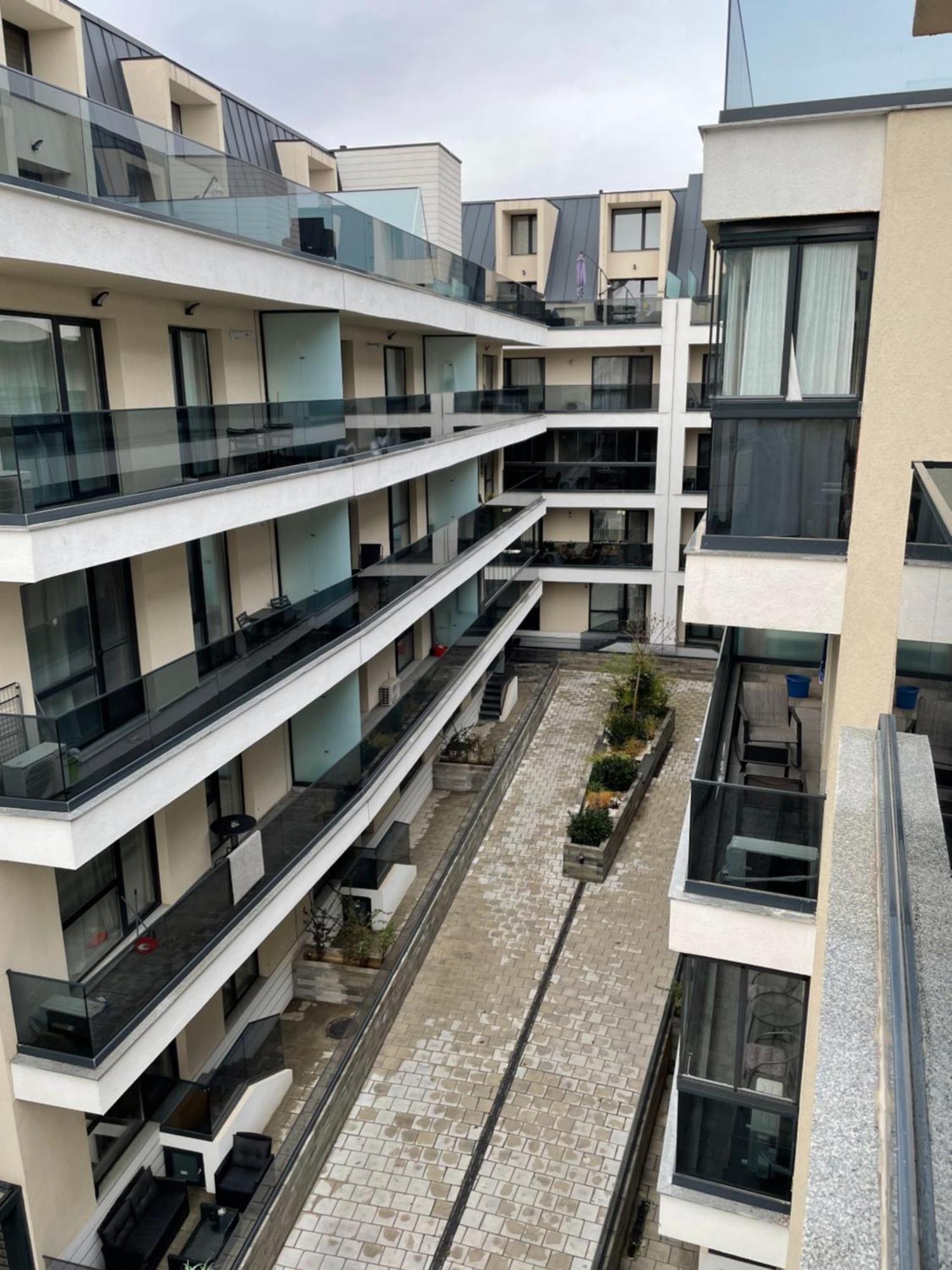 Studiokris Apartment Bucharest Luaran gambar