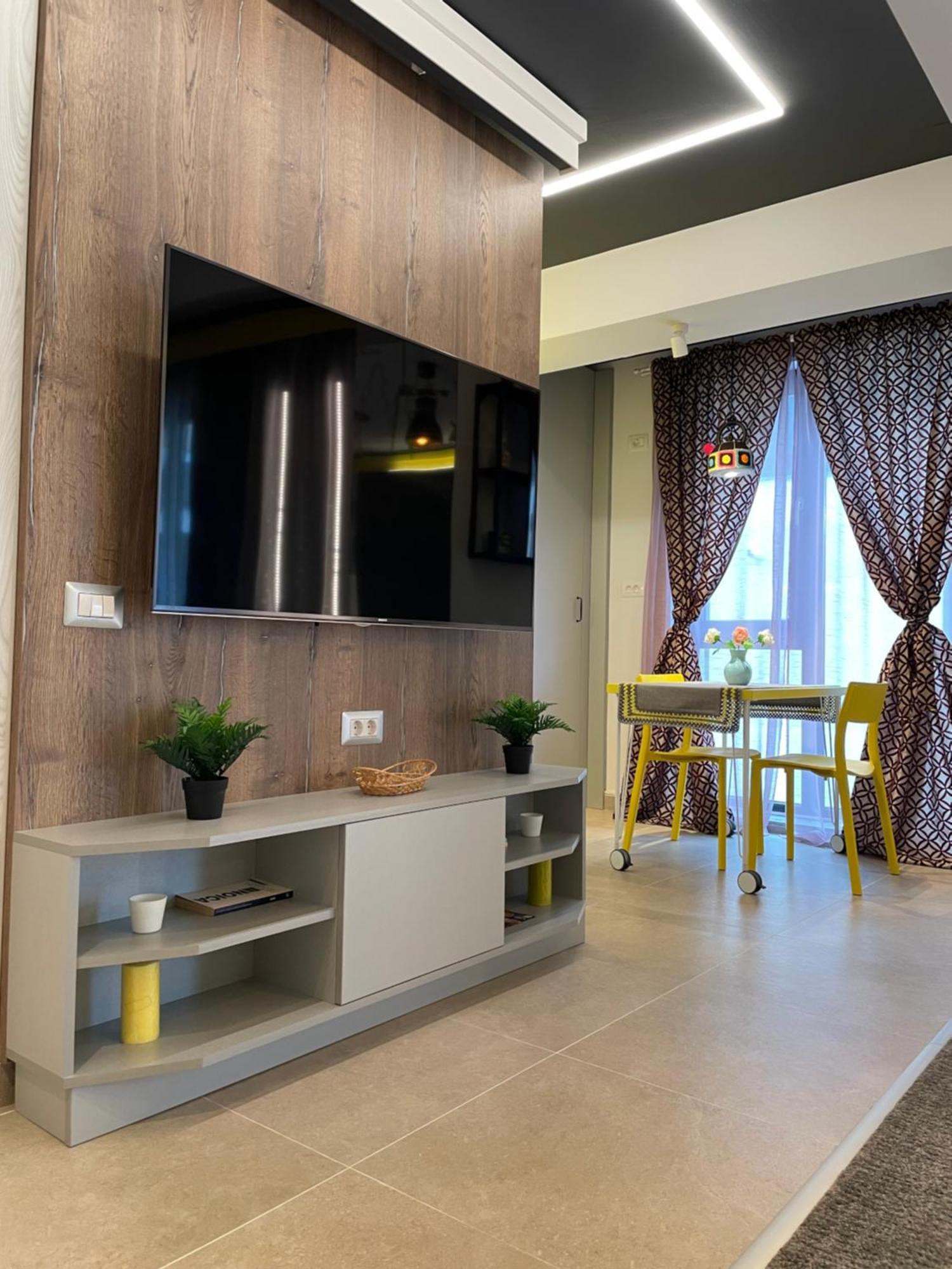 Studiokris Apartment Bucharest Luaran gambar