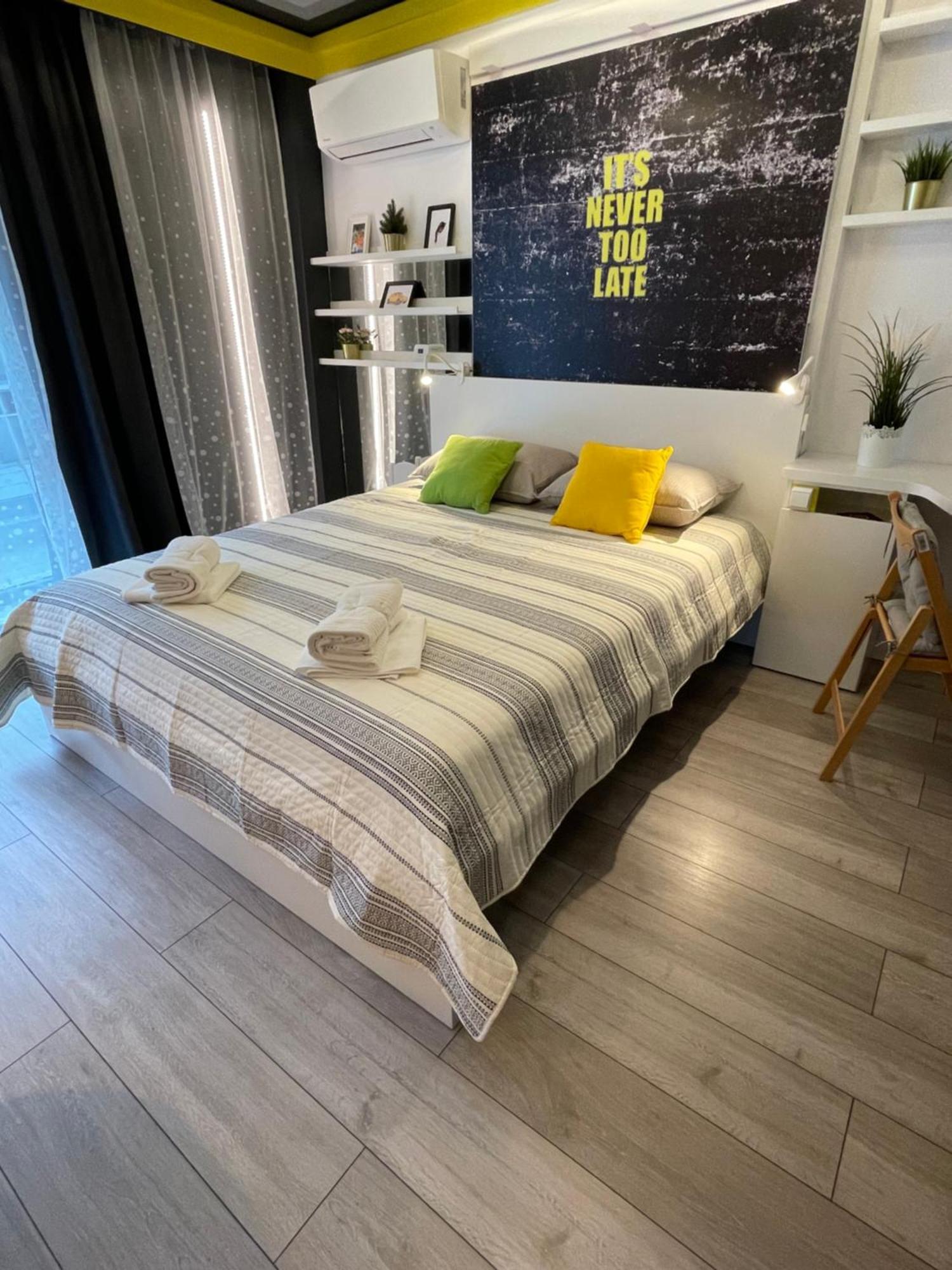 Studiokris Apartment Bucharest Luaran gambar