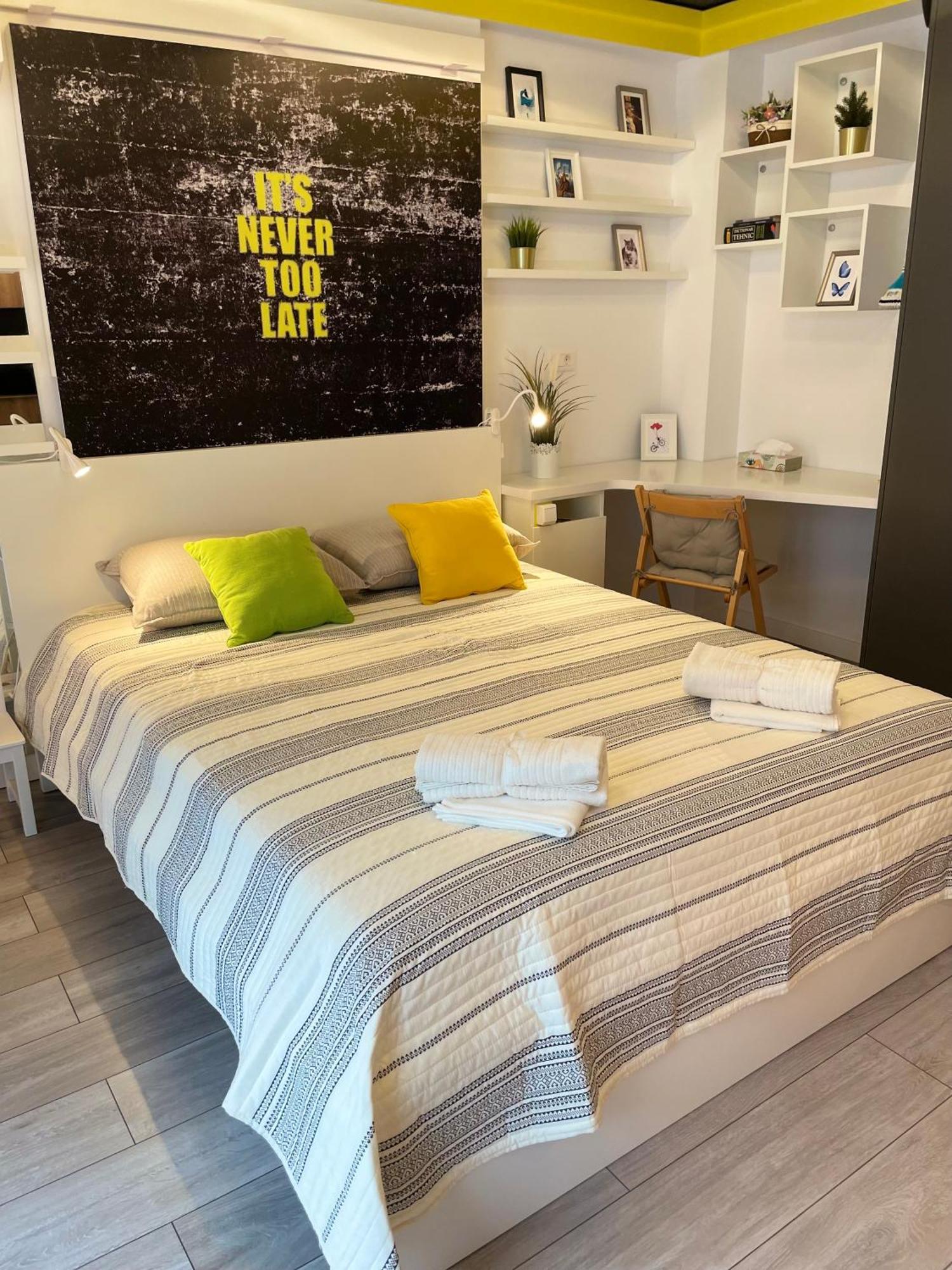 Studiokris Apartment Bucharest Luaran gambar